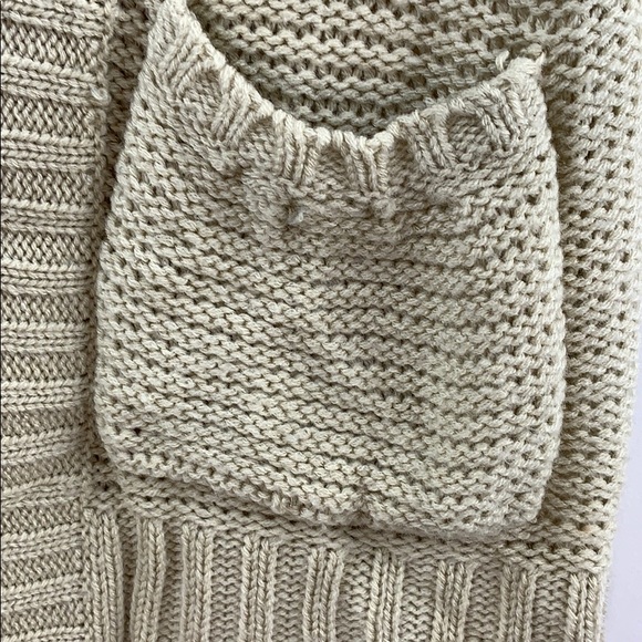 MAURICES | 🍨 One-Button Cap Sleeves Cardigan Sweater - Picture 6 of 7